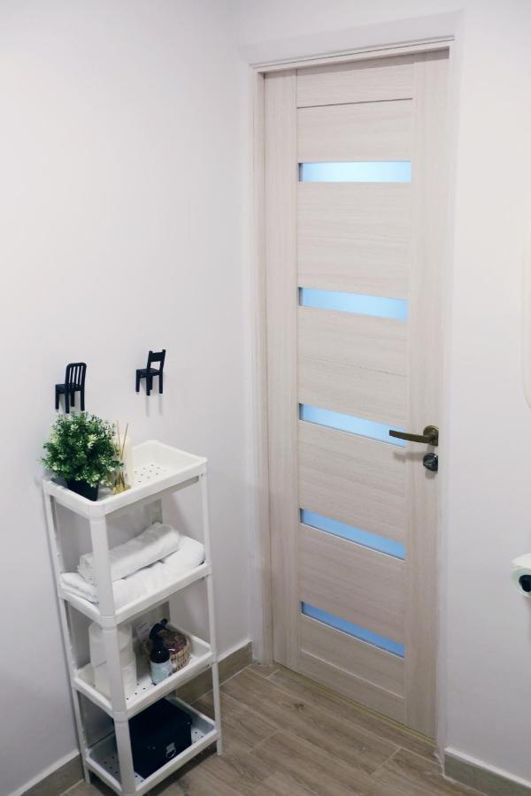 Naujai Suremontuotas Butas Miesto Centre. Apartment Visaginas Bagian luar foto